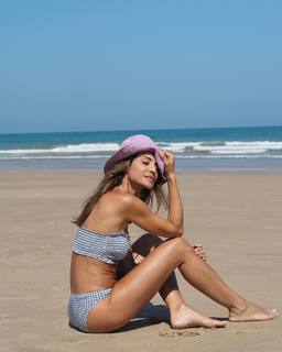 Silvia Zamora feet photo 12