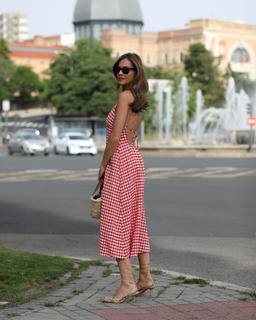 Silvia Zamora feet photo 9