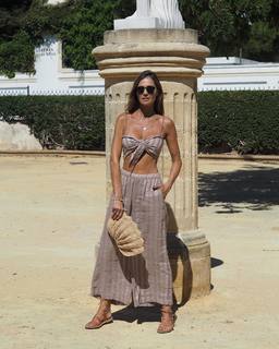 Silvia Zamora feet photo 3