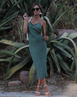 Silvia Zamora feet photo 14