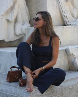 Silvia Zamora feet photo 10
