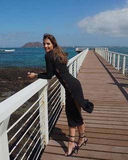 Silvia Zamora feet photo 6