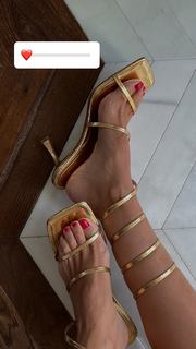 Silvia Zamora feet photo 1