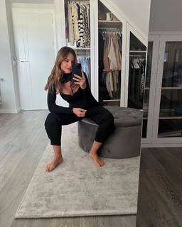 Silvia Zamora feet photo 20