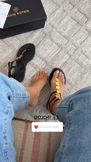 Silvia Zamora feet photo 17