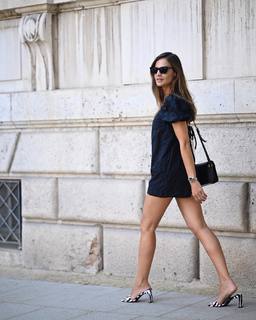 Silvia Zamora feet photo 20