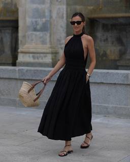 Silvia Zamora feet photo 17