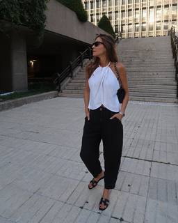 Silvia Zamora feet photo 4