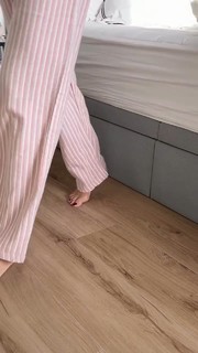 Silvia Zamora feet photo 9