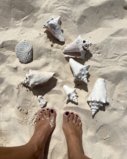 Silvia Zamora feet photo 5
