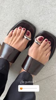 Silvia Zamora feet photo 16