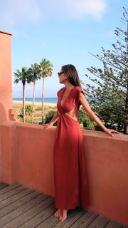Silvia Zamora feet photo 1