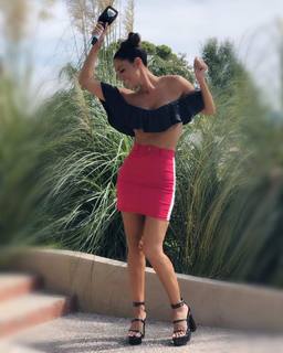 Silvina Escudero feet photo thumbnail