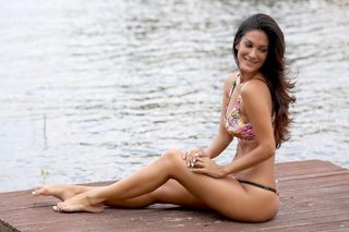 Silvina Escudero feet photo thumbnail