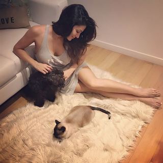 Silvina Escudero feet photo thumbnail