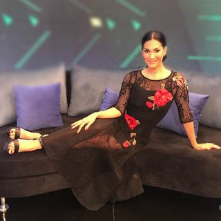 Silvina Escudero feet photo thumbnail