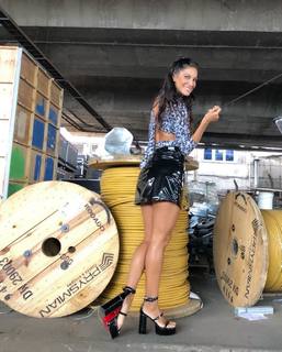 Silvina Escudero feet photo thumbnail