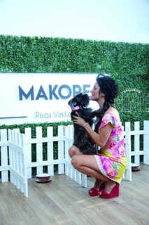 Silvina Escudero feet photo thumbnail