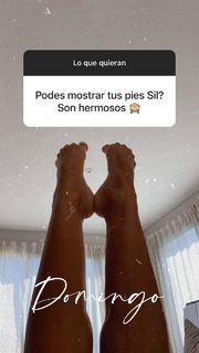 Silvina Escudero feet photo thumbnail
