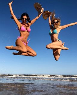 Silvina Escudero feet photo thumbnail