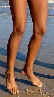 Silvina Escudero feet photo thumbnail