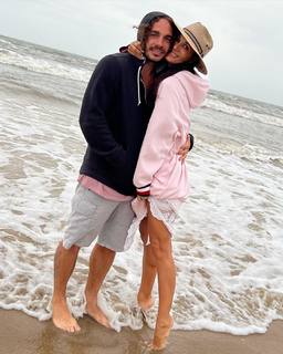 Silvina Escudero feet photo thumbnail