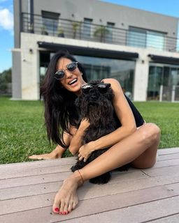 Silvina Escudero feet photo thumbnail