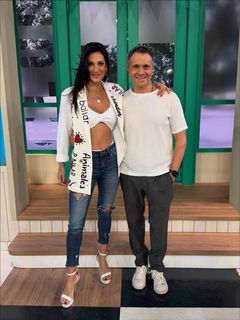 Silvina Escudero feet photo thumbnail