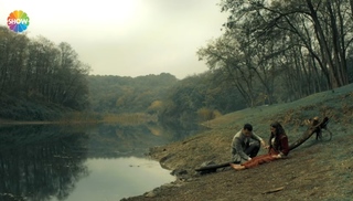 Simay Barlas feet photo thumbnail