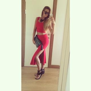 Simge Tertemiz feet photo 4
