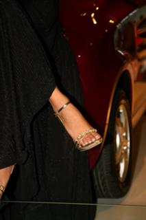 Simge Tertemiz feet photo 10