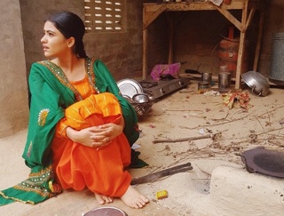 Simi Chahal feet photo 12