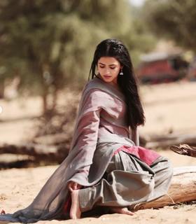 Simi Chahal feet photo 12