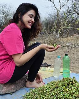 Simi Chahal feet photo 5