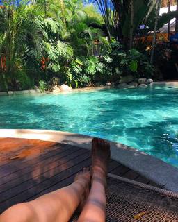 Simmone Mackinnon feet photo 14