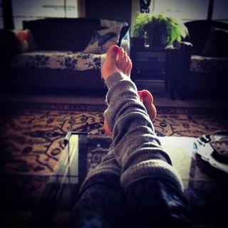 Simmone Mackinnon feet photo 2
