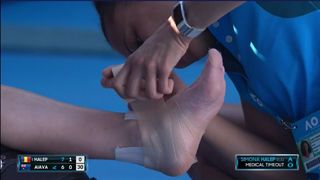 Simona Halep feet photo thumbnail