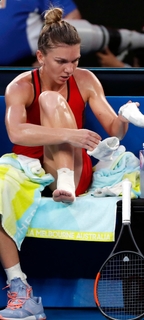 Simona Halep feet photo thumbnail