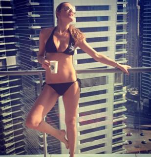 Simona Krainová feet photo 19