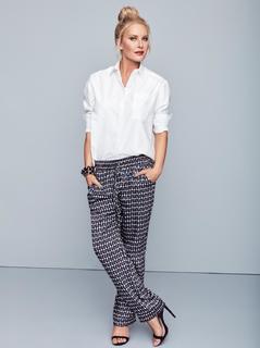 Simona Krainová feet photo 16