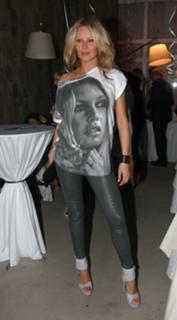 Simona Krainová feet photo 4