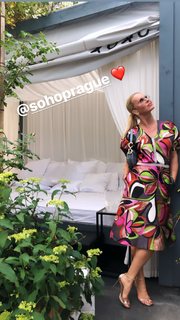 Simona Krainová feet photo 20