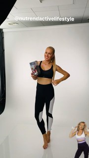 Simona Krainová feet photo 12