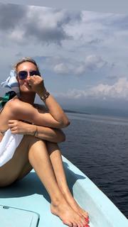 Simona Krainová feet photo 4