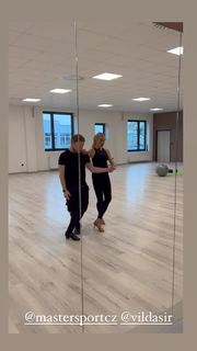 Simona Krainová feet photo 1