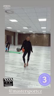 Simona Krainová feet photo 20