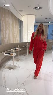 Simona Krainová feet photo 12