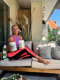 Simona Krainová feet photo 9