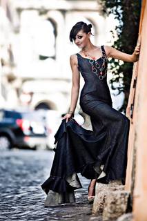 Simona Molinari feet photo 4