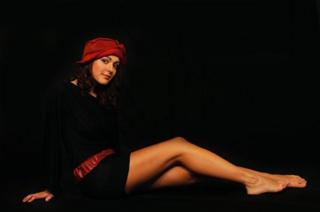 Simona Molinari feet photo 6